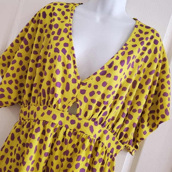 🎈2/$50 🆕️Tall Leopard Print Kimono Playsuit - Picture 4 of 9